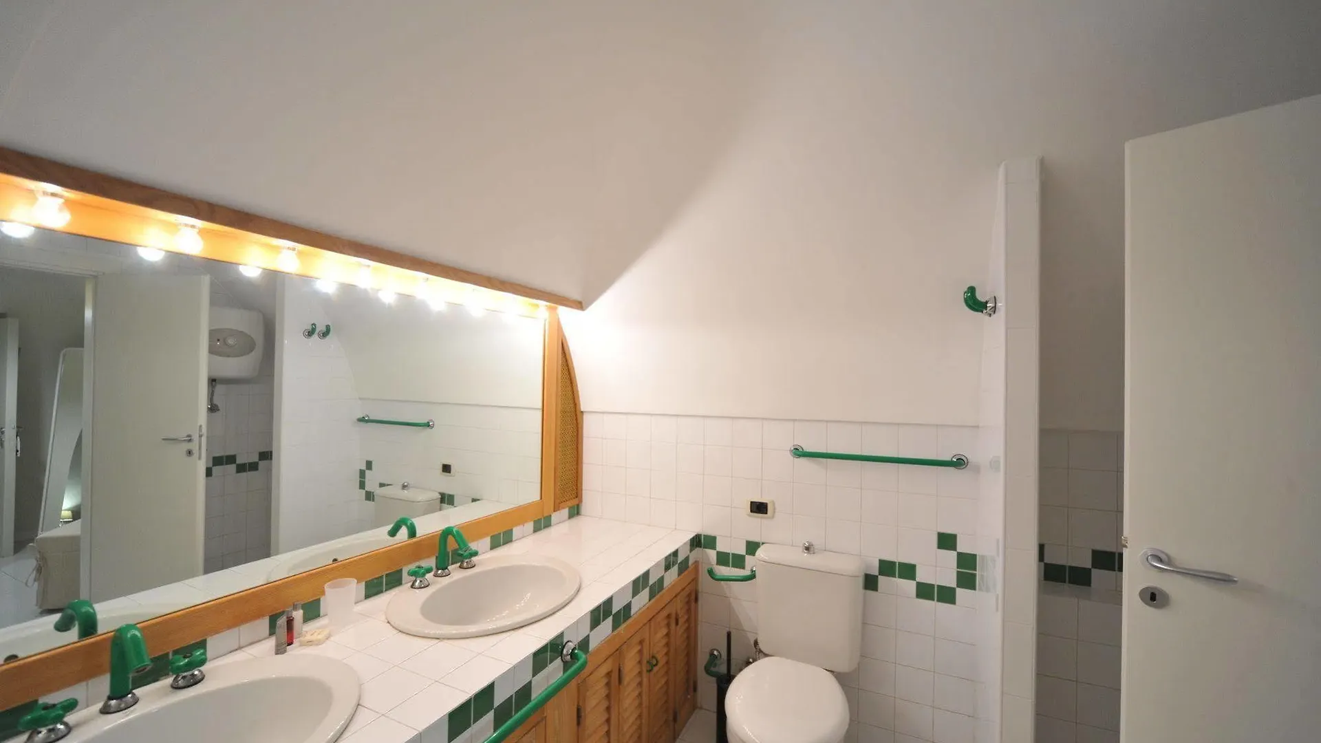 Gatto Bianco House Panzió Bari